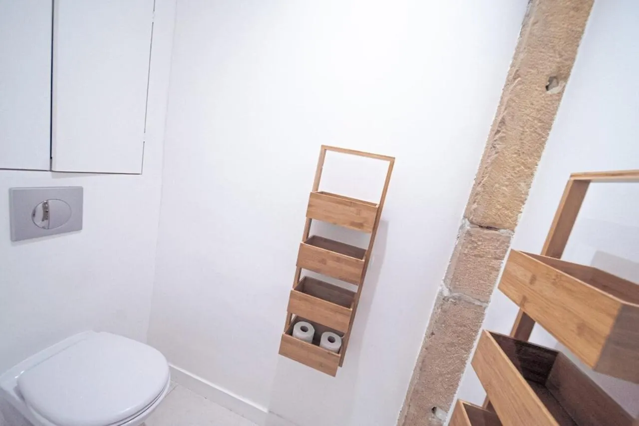 Apartment Chez Jean - Beautiful Renovated Studio - Cordeliers Lyon France